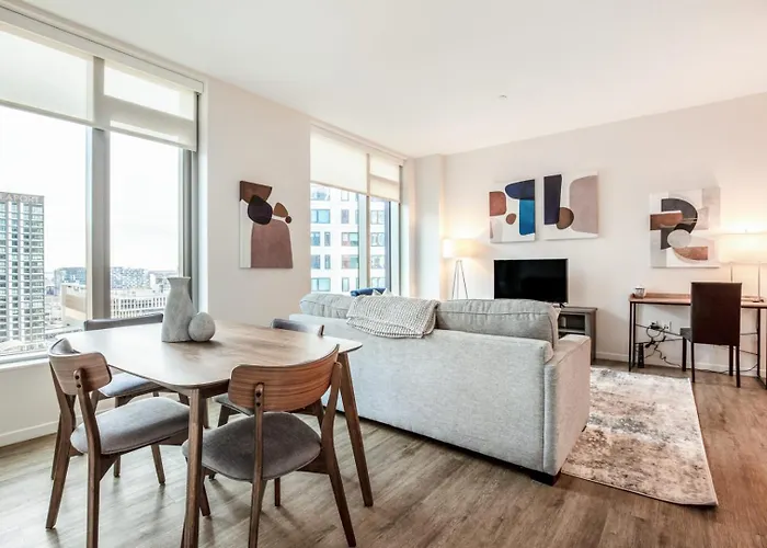 Luxury Apt With Gym